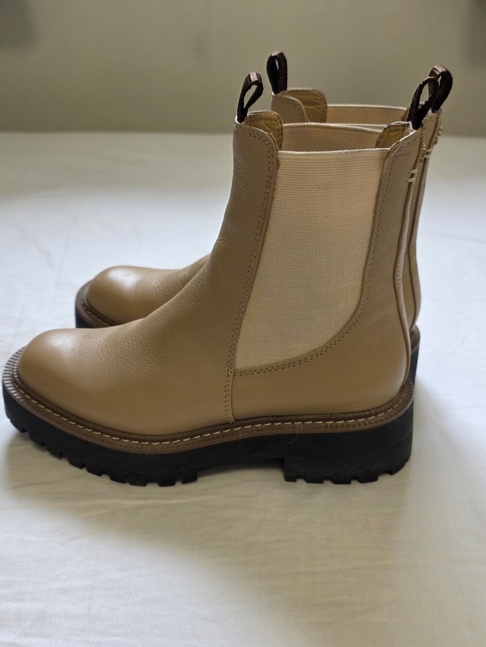 Sam Edelman Laguna Chelsea Boots - Beige - 6.5